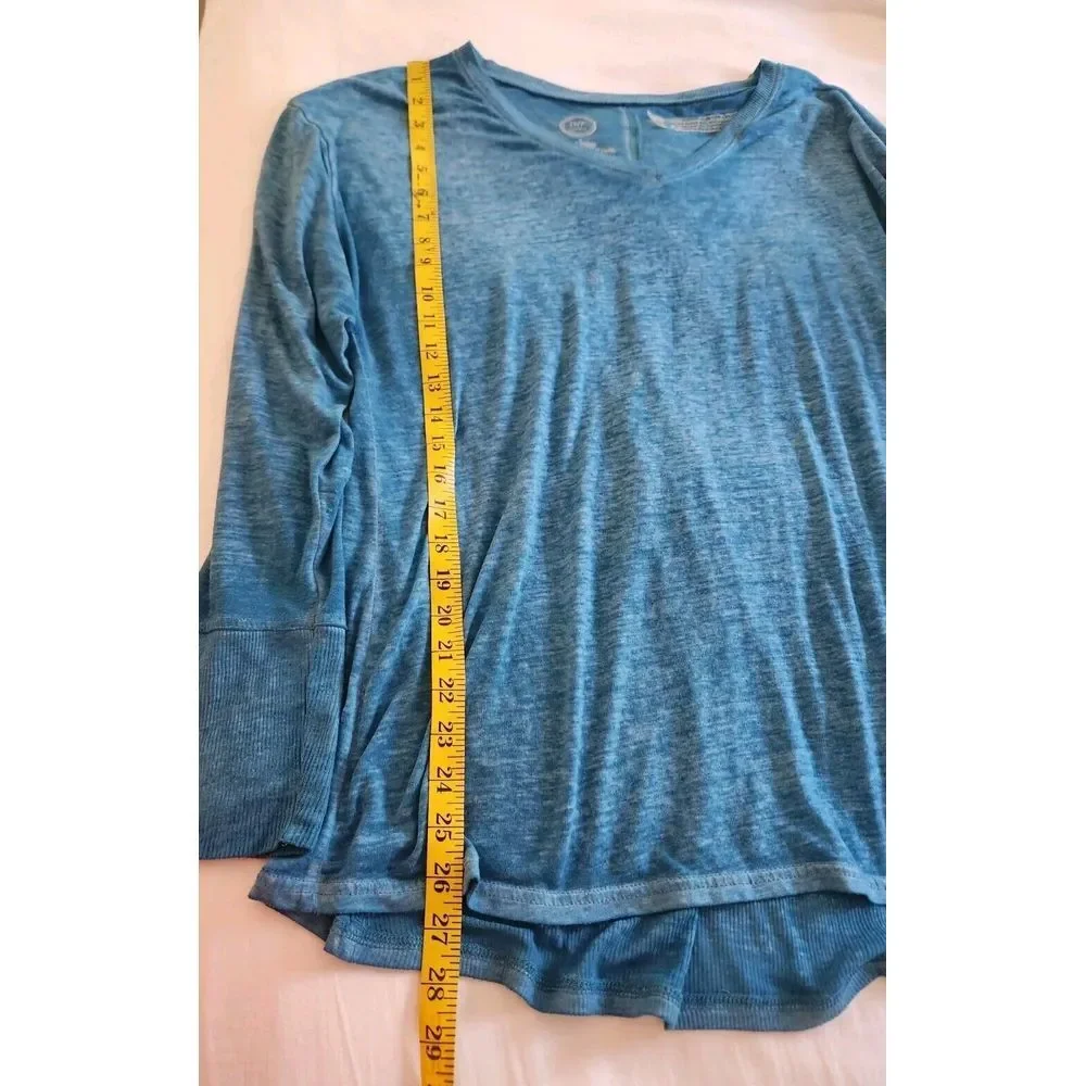 Maurices 24/7 Women's  V-Neck Lightweight Sweater Long Sleeve Cotton Blue size L